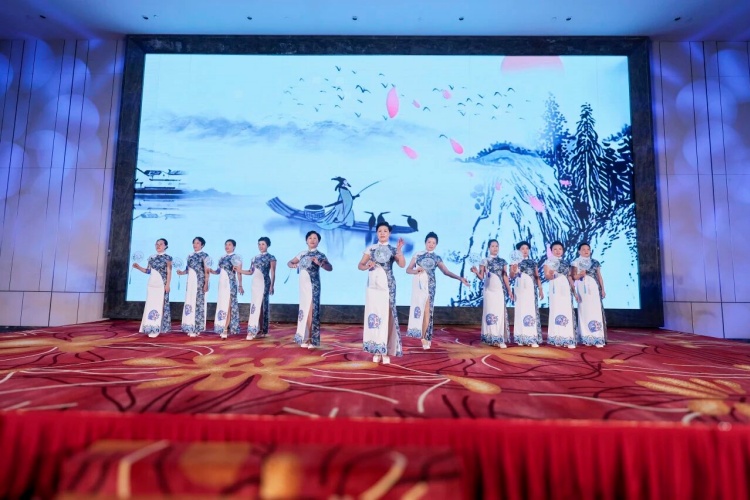 1761537999658054.jpg 84.jpg