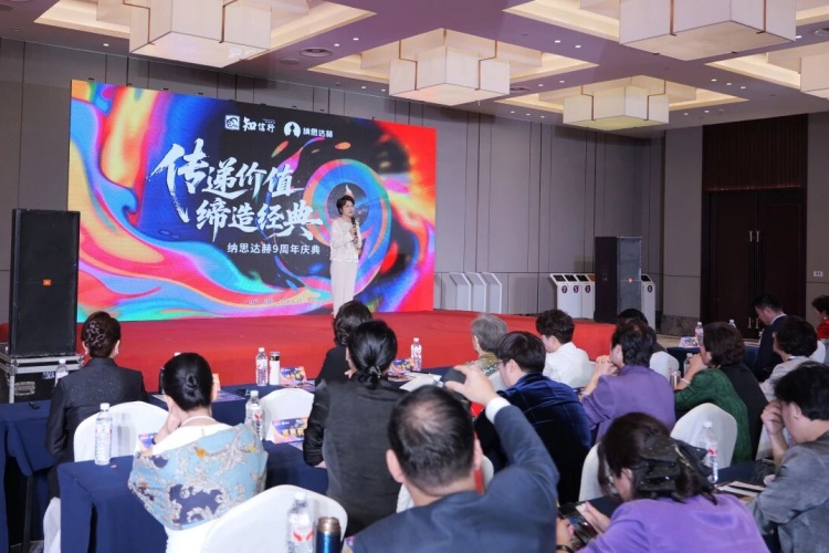 1761546271163039.jpg 260.jpg