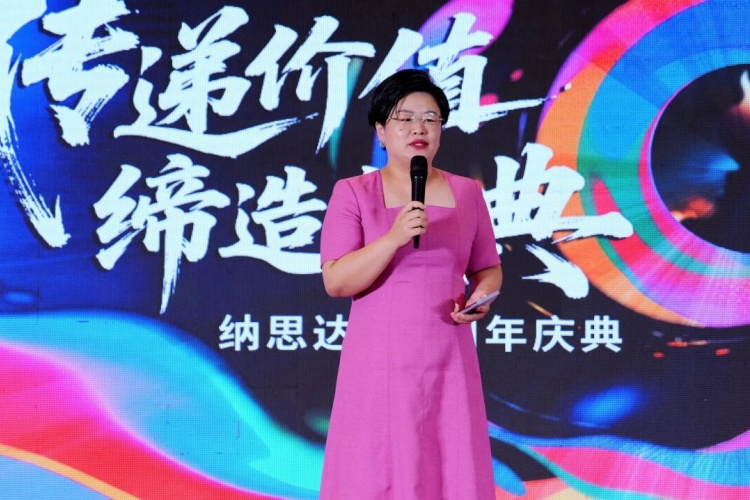 1761546370868867.jpg 272.jpg